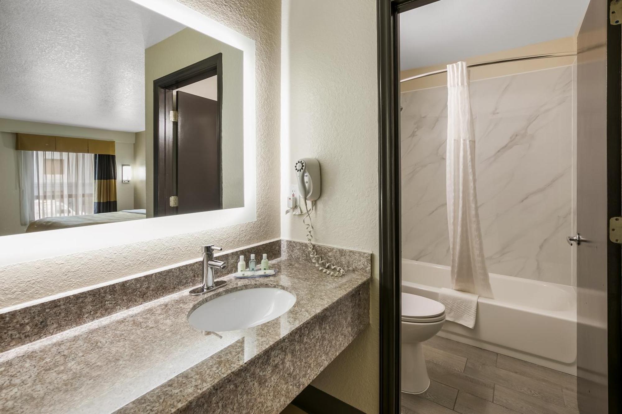 Quality Inn Commerce At I-85 Kültér fotó
