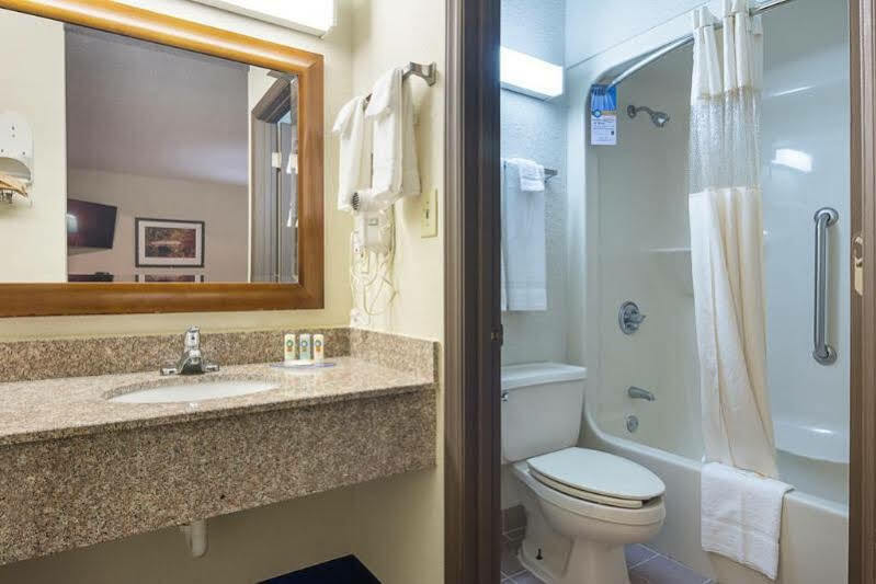 Quality Inn Commerce At I-85 Kültér fotó
